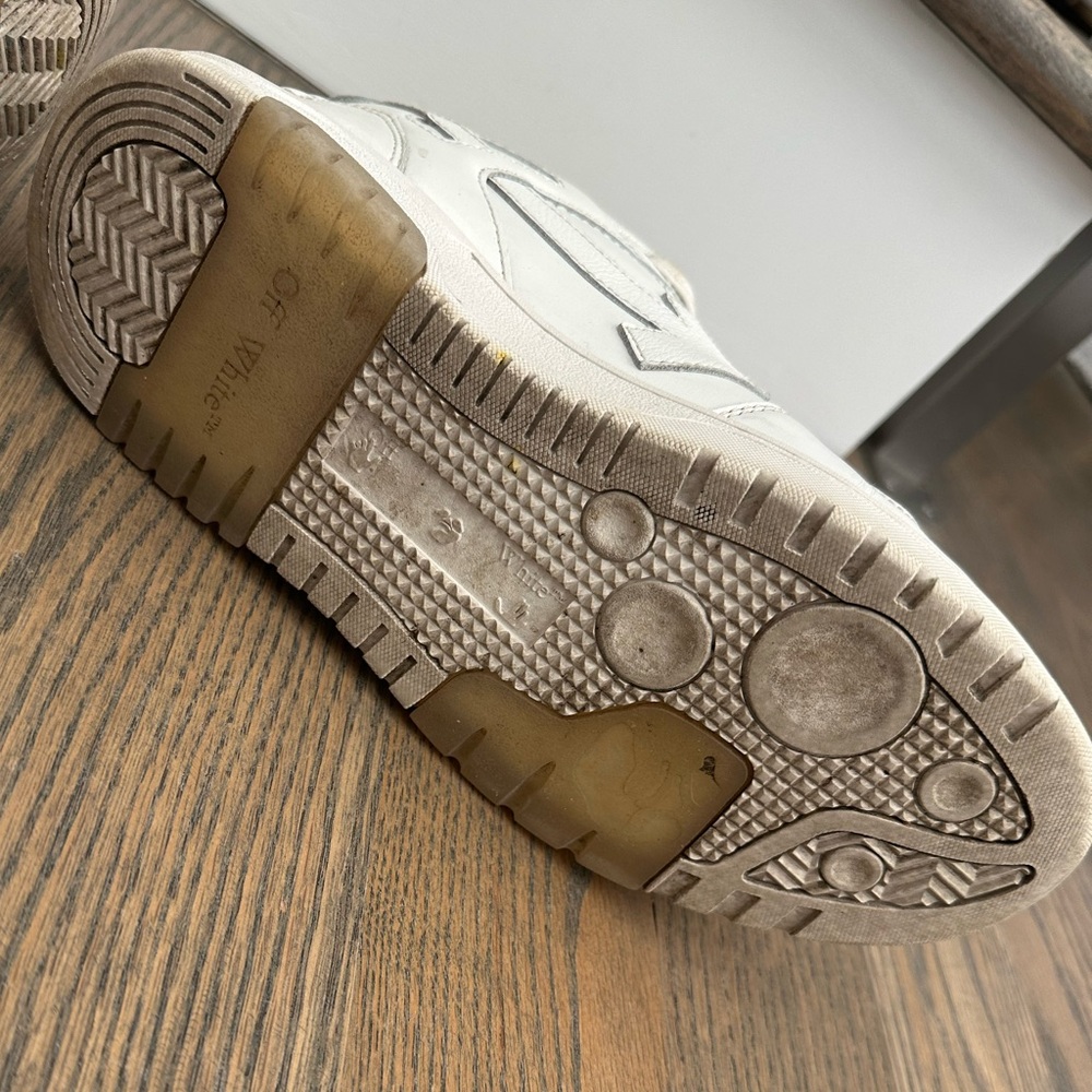 Off-White Out Of Office Sneakers - Picture 12 of 14